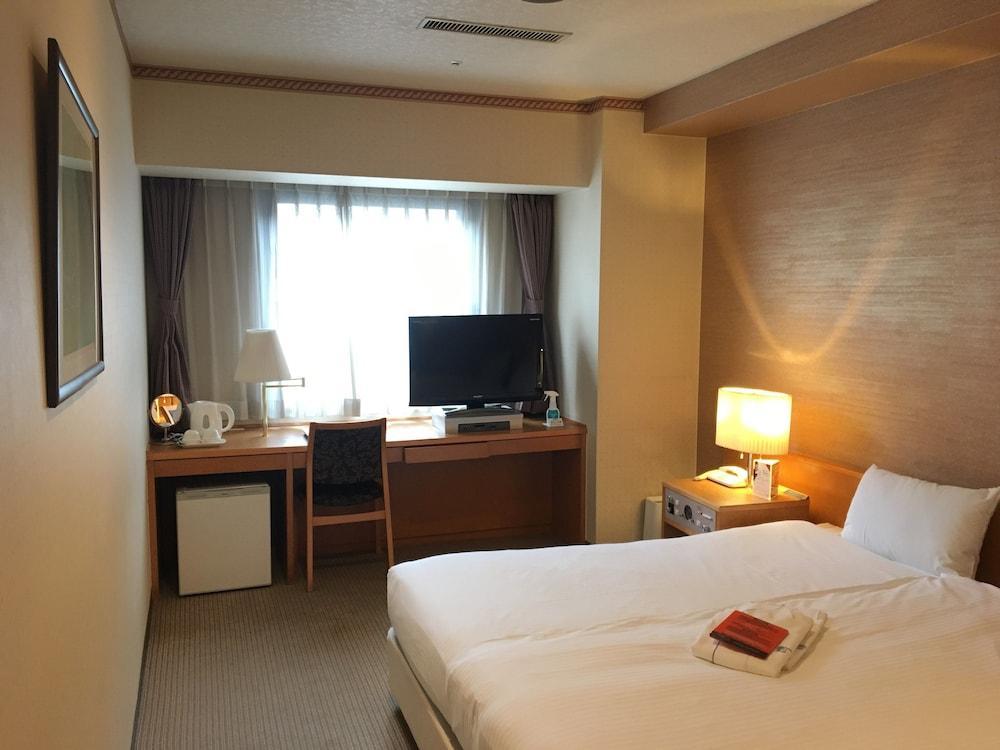 Hotel Emisia Tokyo טאצ'יקאווה מראה חיצוני תמונה